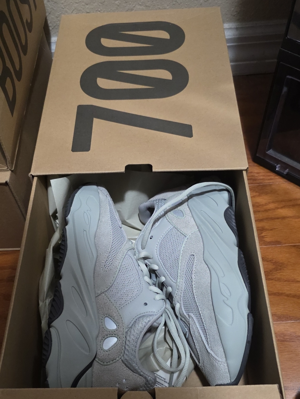 Yeezy Boost 700 Salt